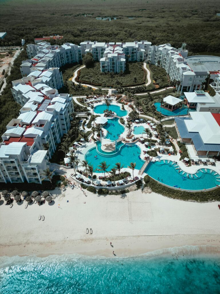 luxury all inclusive resort in the Caribbean 